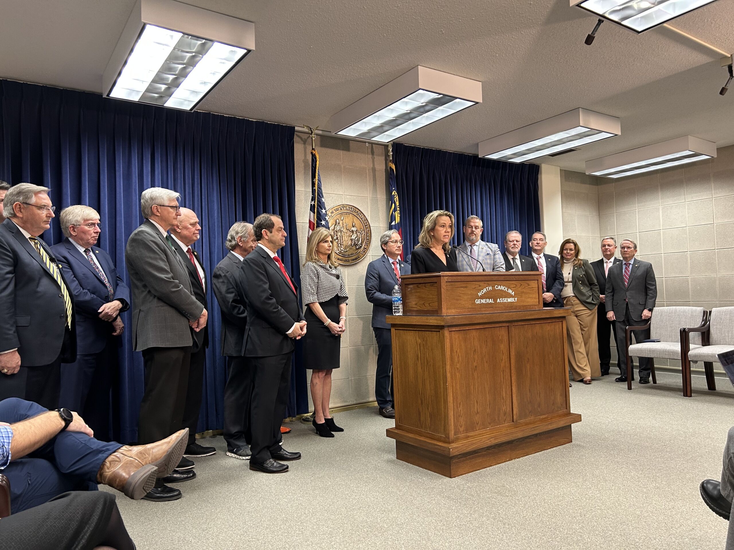Senate Republicans introduce Parents' Bill of Rights - Vimarsana News