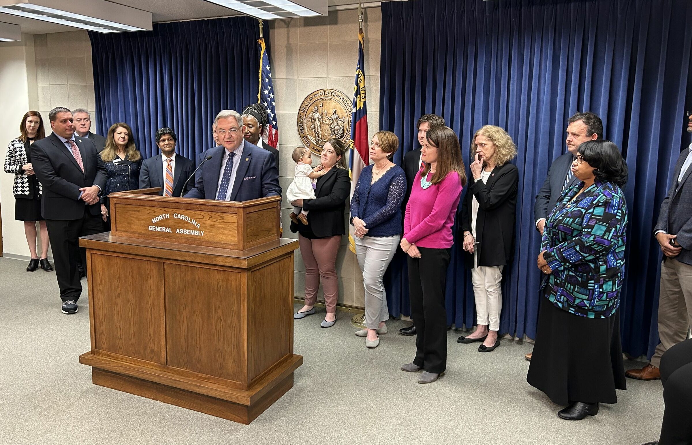 Childcare subsidy bill introduced by bipartisan group of lawmakers - Vimarsana News