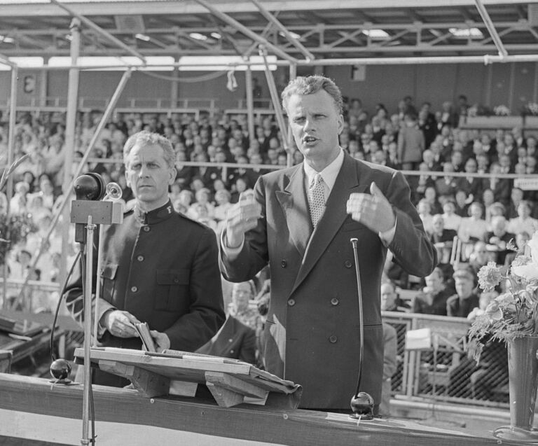 Remembering Billy Graham: America's Pastor, NC's Favorite Son - Vimarsana News