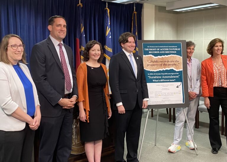 Democrat legislators push constitutional amendment for access to public records - Vimarsana News